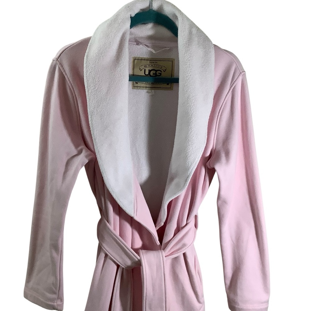 UGG Soft Pink Fleece Lounge Robe with White Trim - Picture 2 of 6